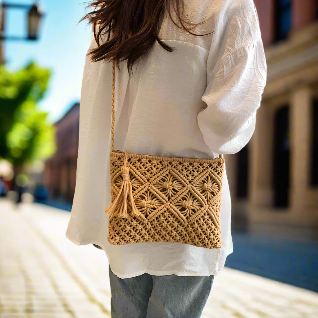 Sac en laine à bandoulière – style vintage et touche bohème
